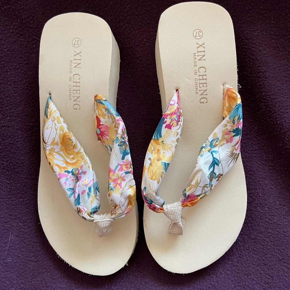 Flip flops
